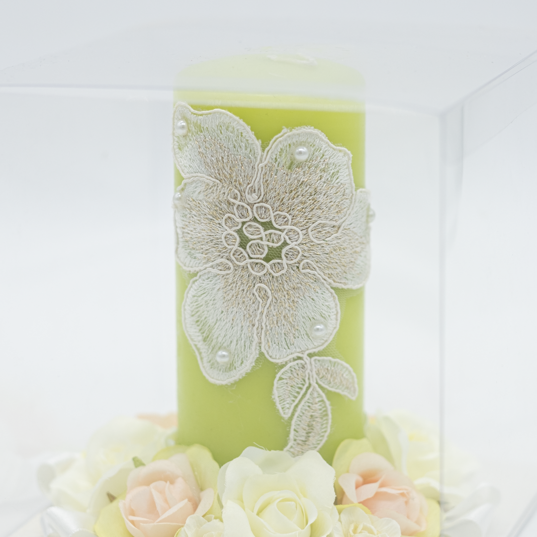 Candela verde con pizzo